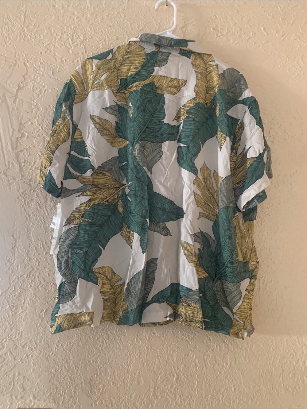No Boundaries Tropical Leaf Short-Sleeve Shirt Jacket - White, Green & Gold